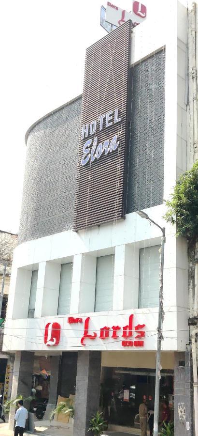 Elora Lords Eco Inn , Lucknow Luaran gambar